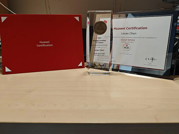 1737009163307031640.jpg 1.jpg